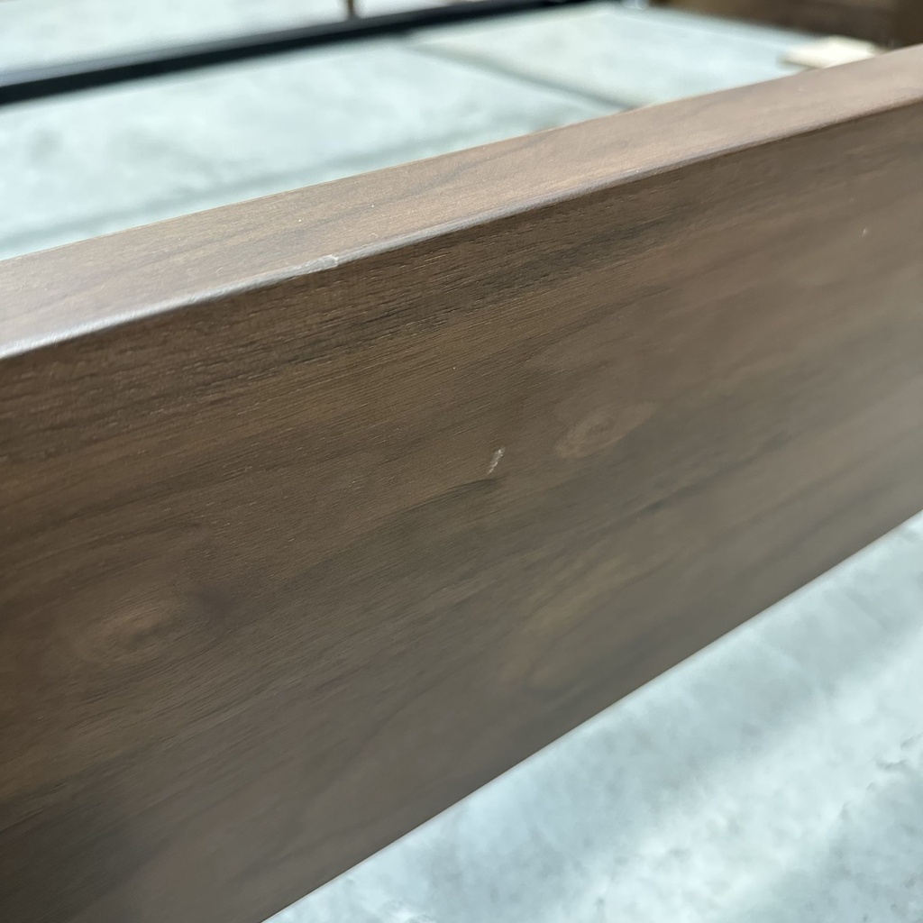 Walnut Spindle bed