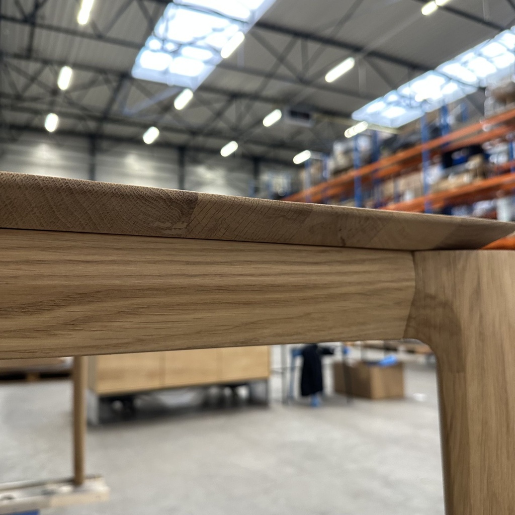 Bok dining table