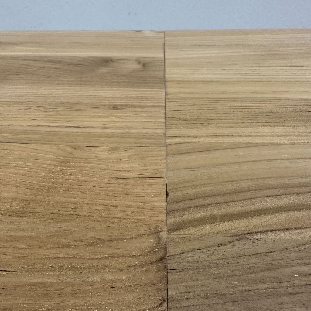 Bok extendable dining table