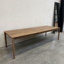 Bok extendable dining table
