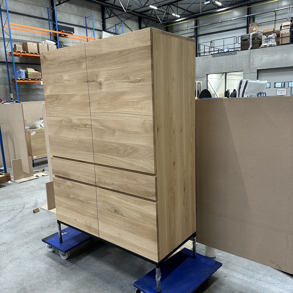 Ligna cupboard