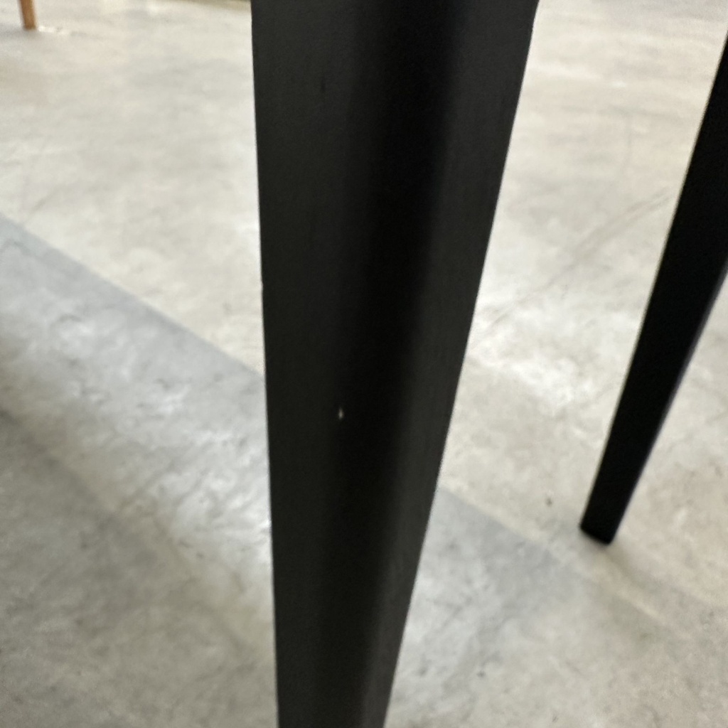Spindle bench