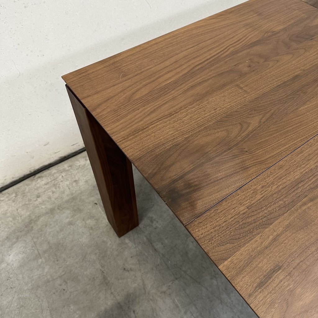 Walnut Slice extendable dining table