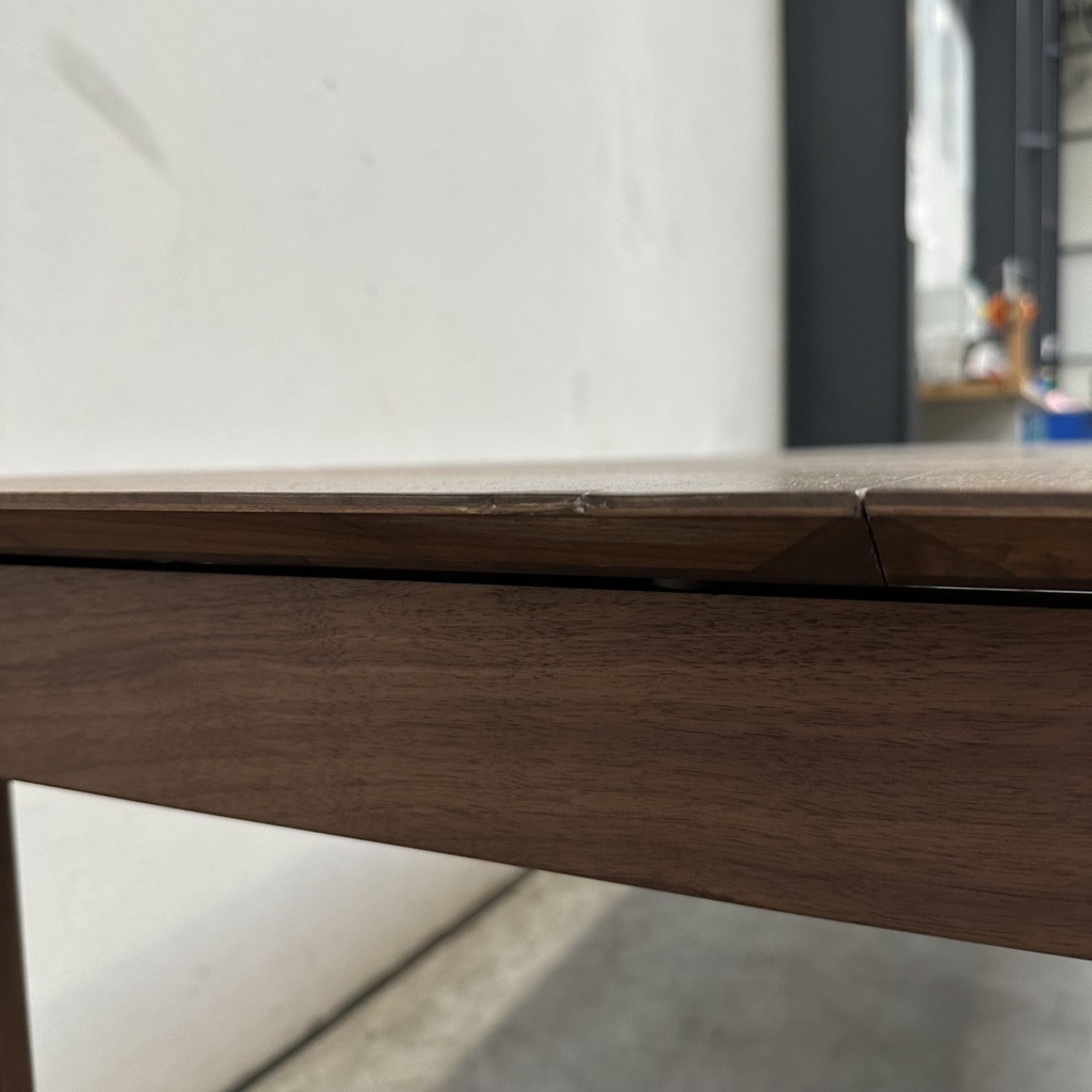Walnut Slice extendable dining table