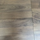 Walnut Slice extendable dining table
