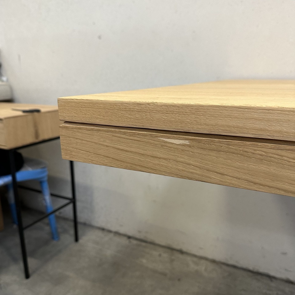 Double extendable dining table