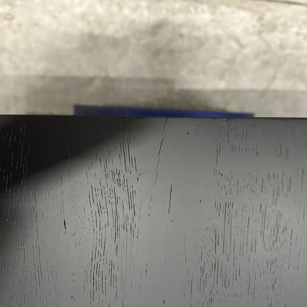 Bok dining table