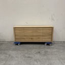 Shadow sideboard