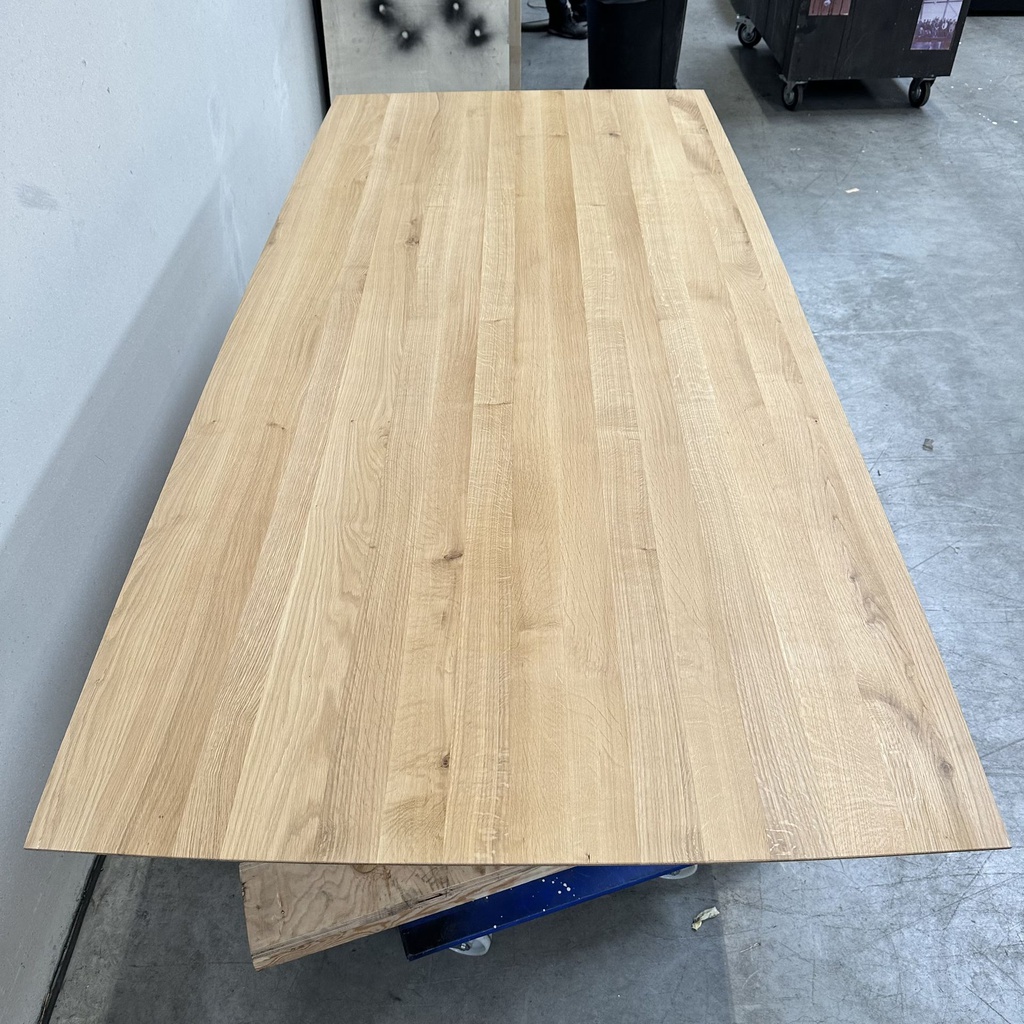 Mikado dining table