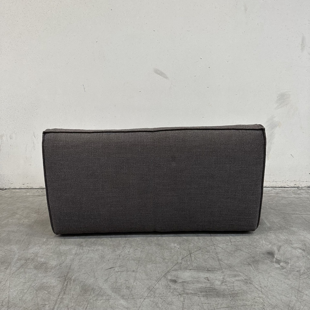N701 sofa