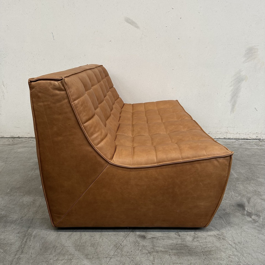 N701 sofa