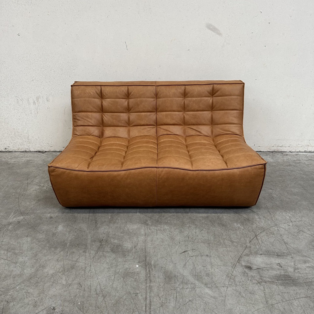 N701 sofa