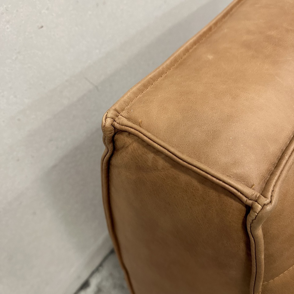 N701 sofa