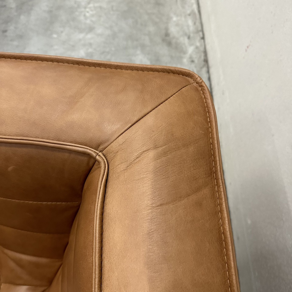 N701 sofa
