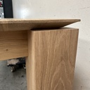 Slice dining table