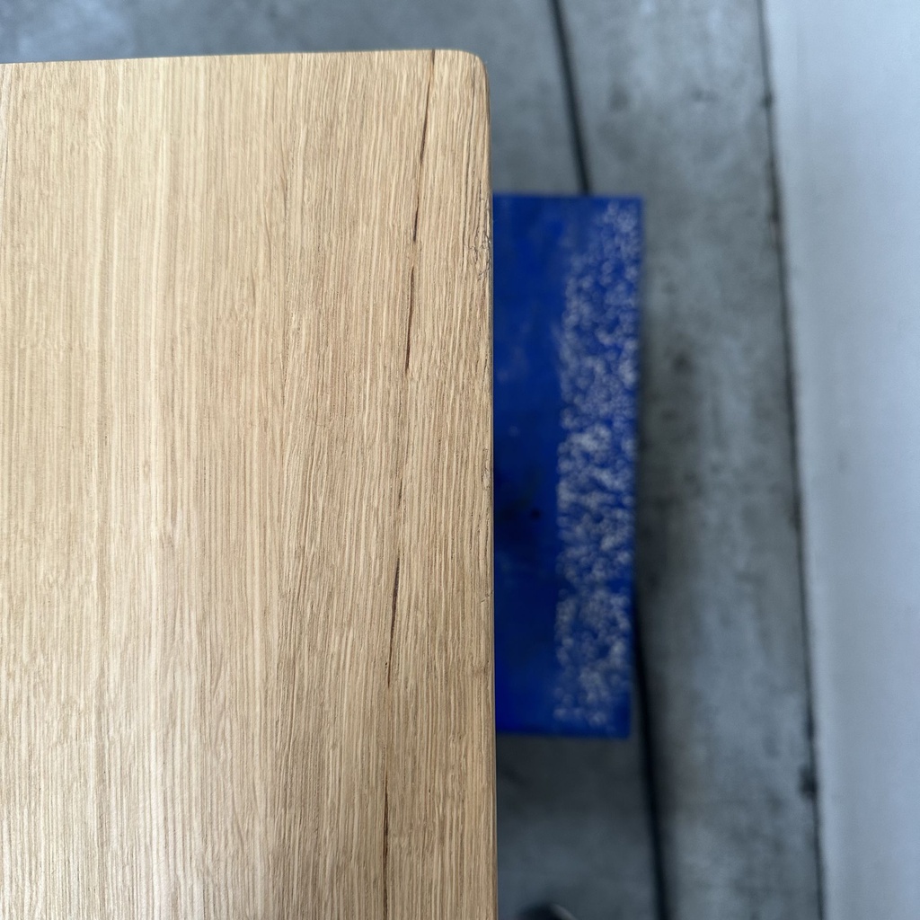 Bok dining table