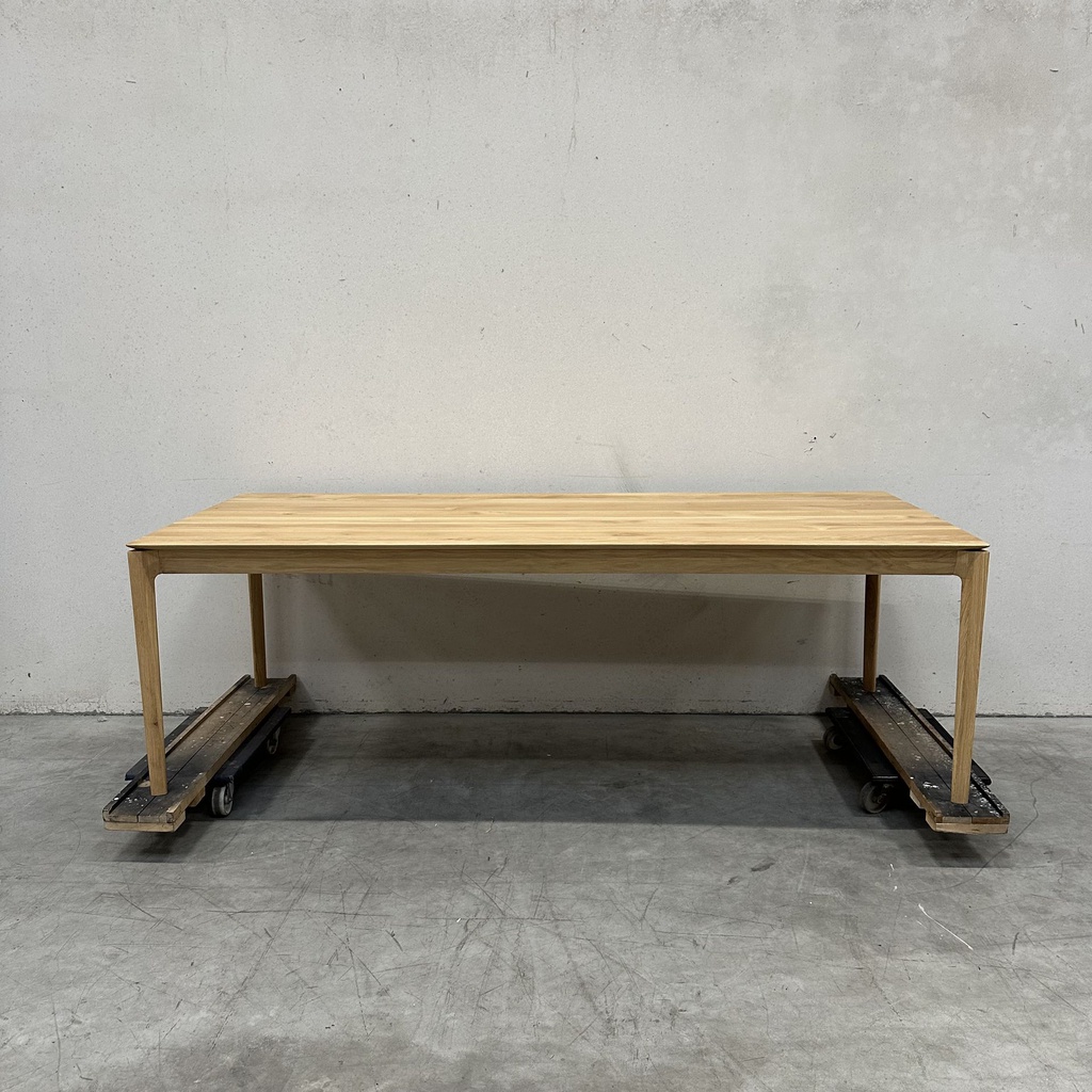 Bok dining table