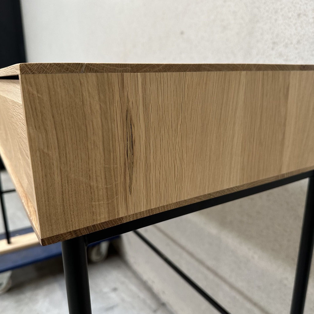 Whitebird desk