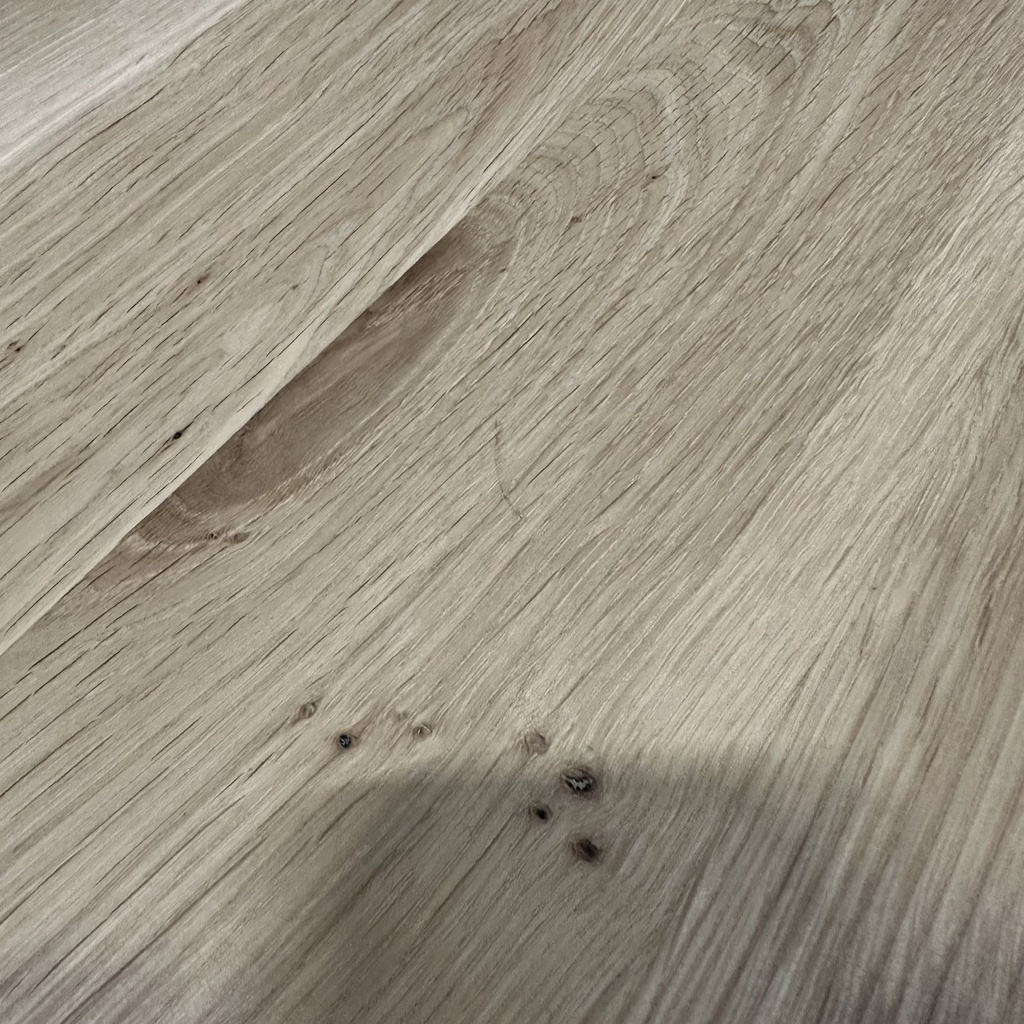 X dining table
