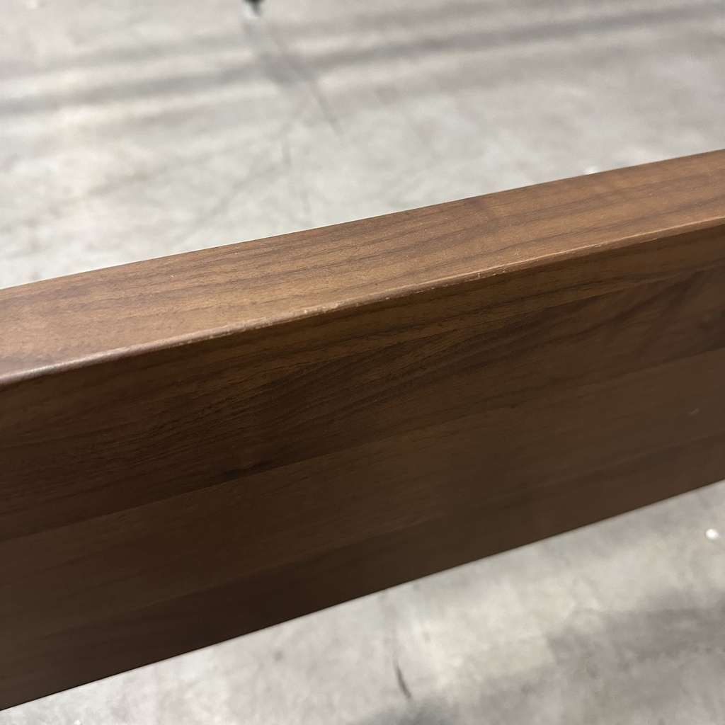Walnut Spindle bed