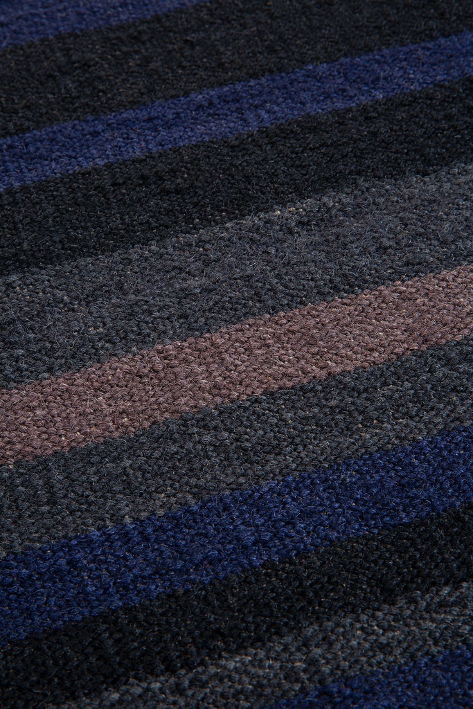 Cobalt kilim rug 170 × 240 cm