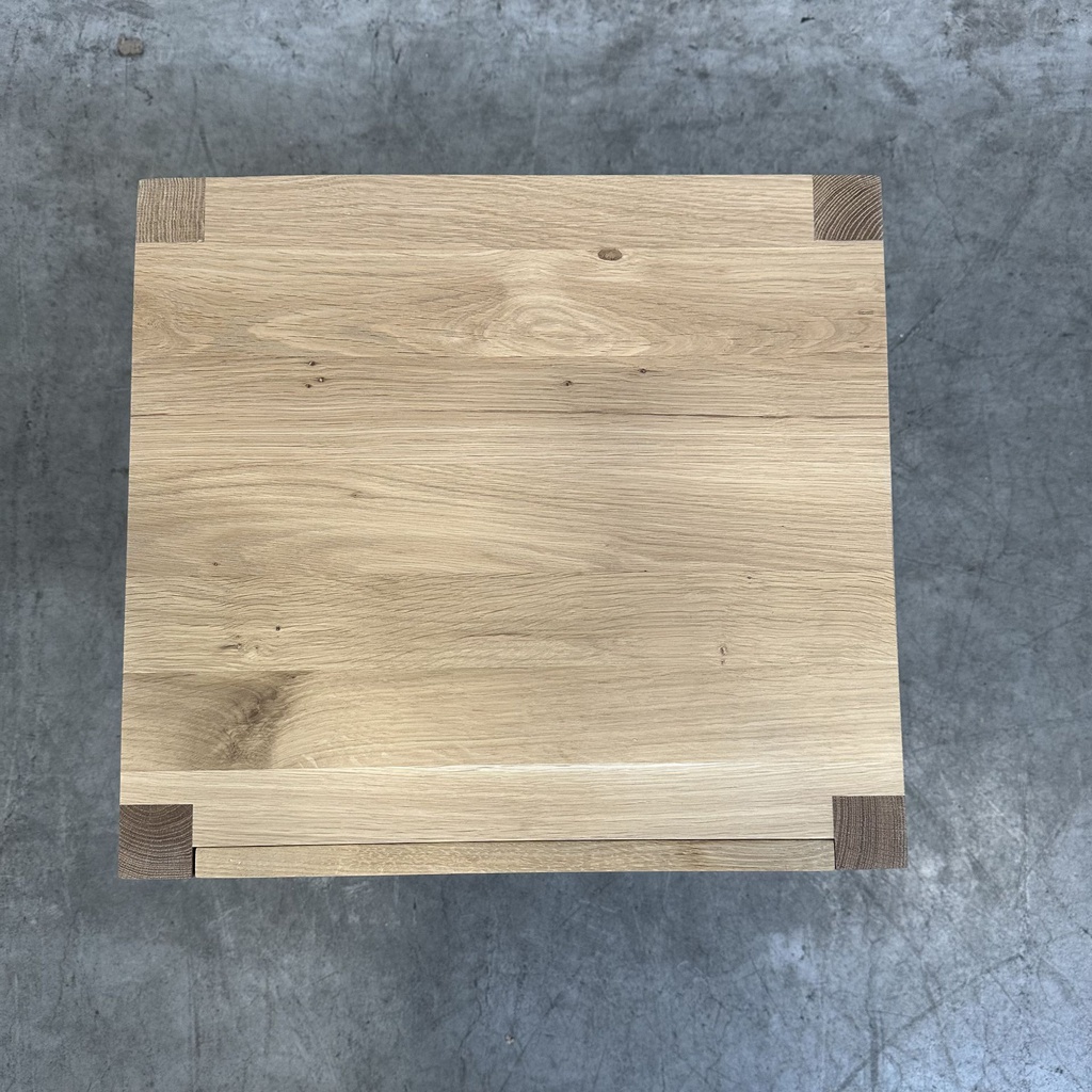 Azur bedside table