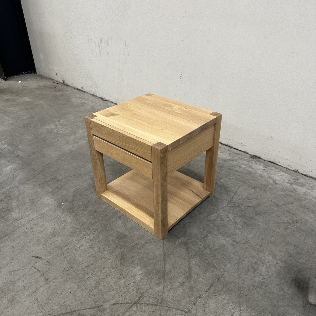 Azur bedside table