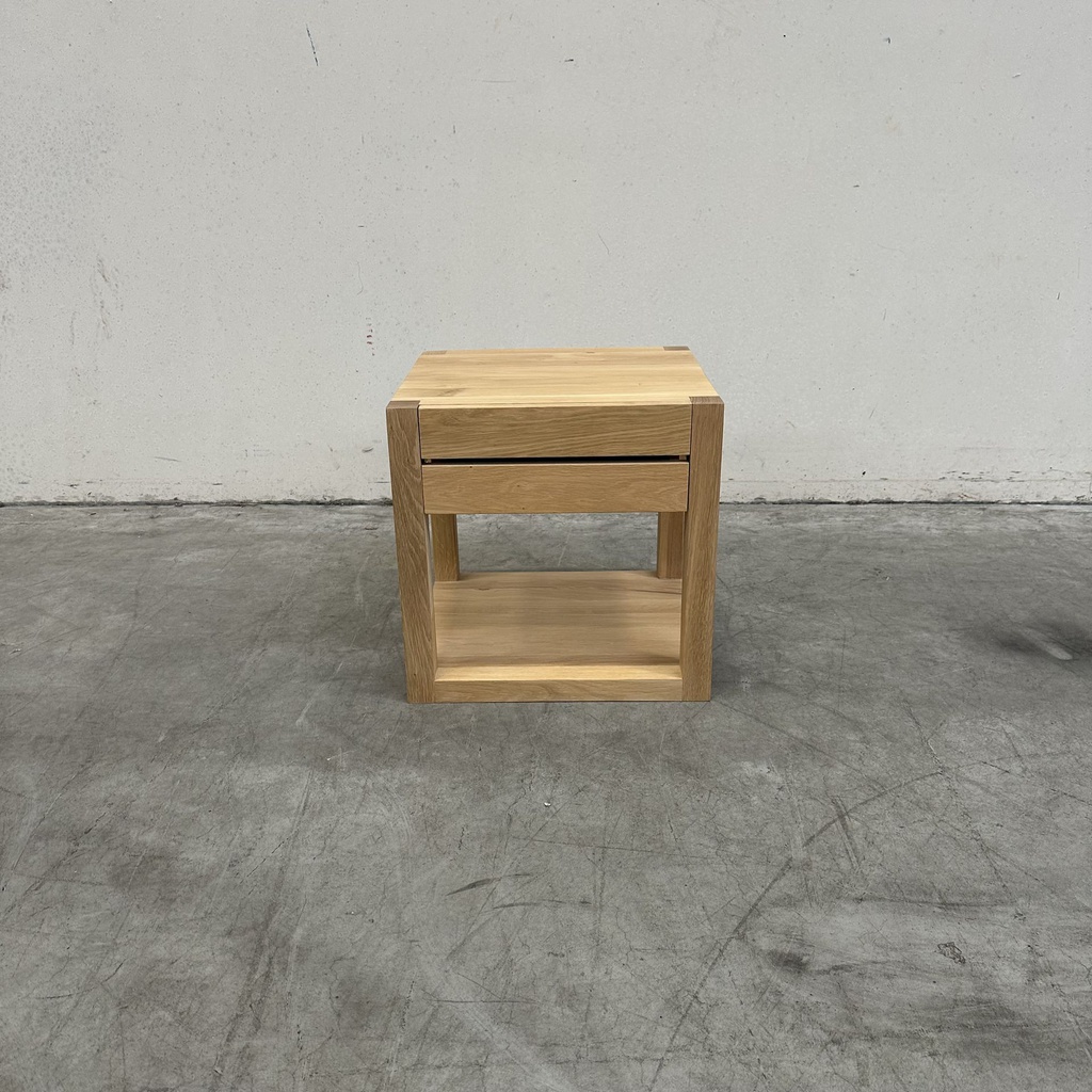 Azur bedside table