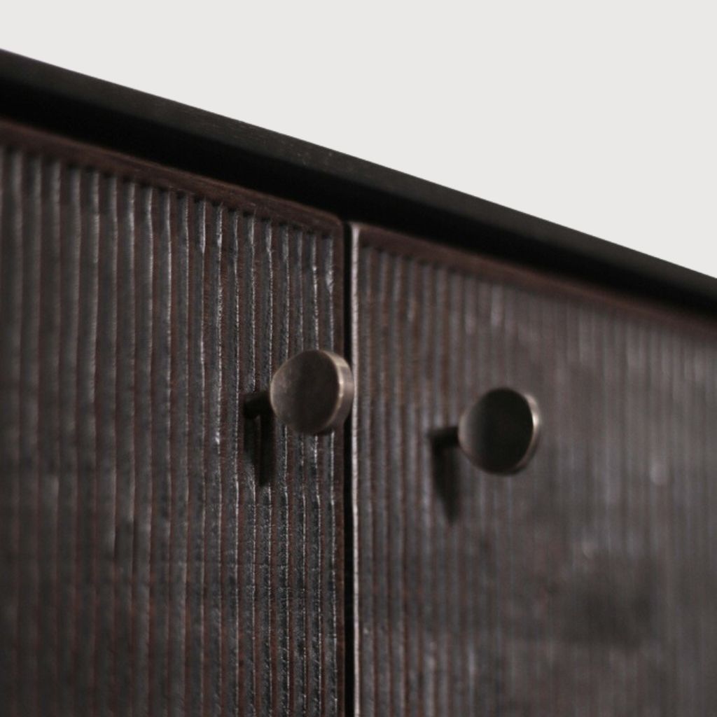 Grooves sideboard