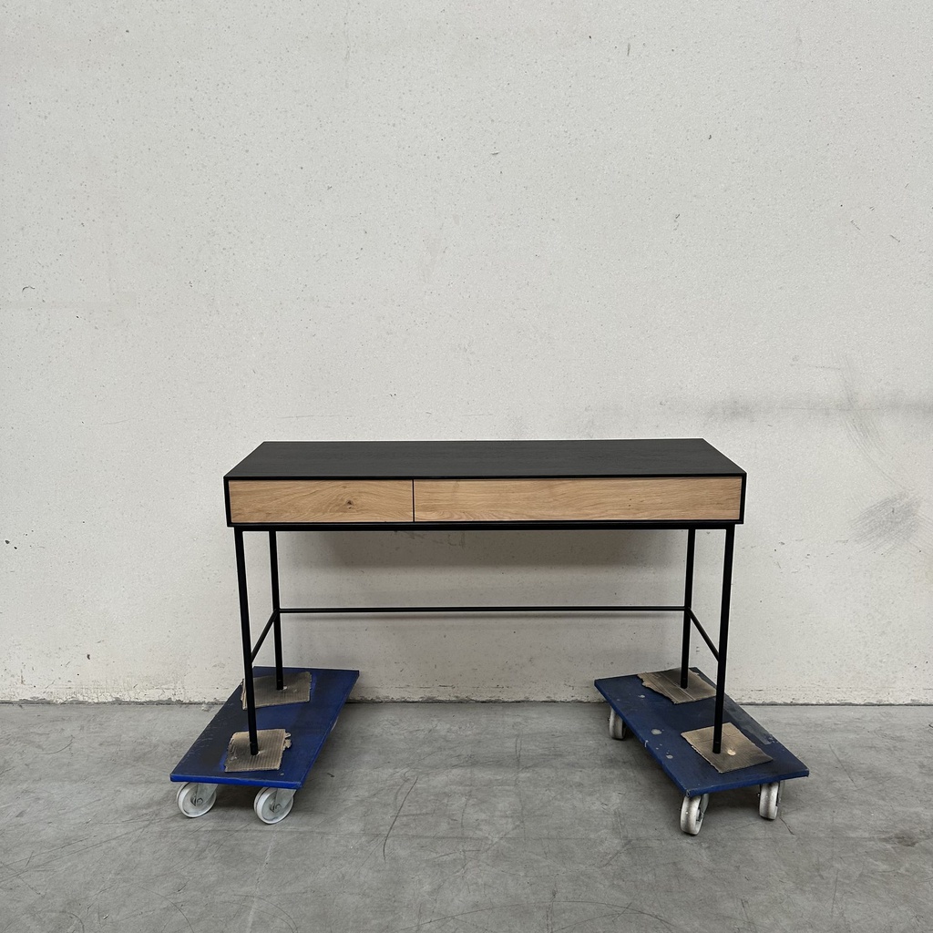 Blackbird desk