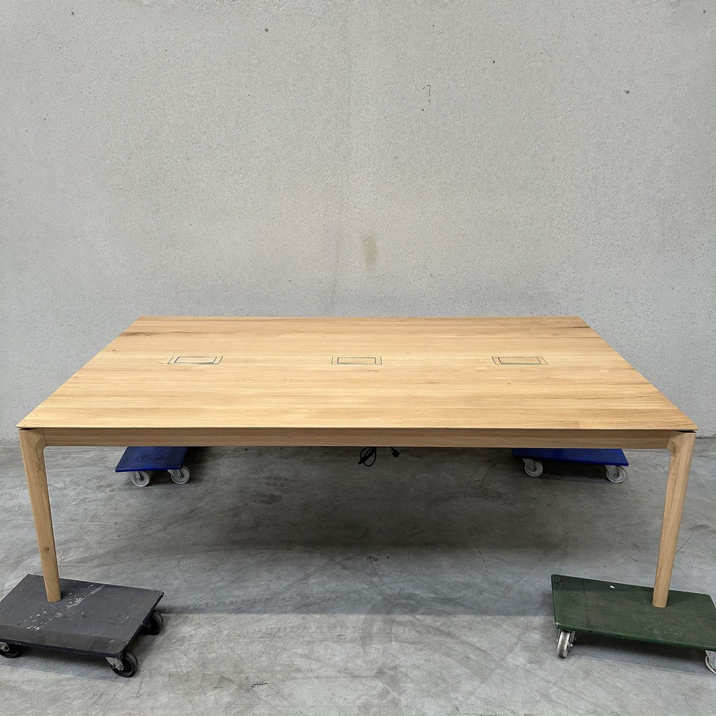 Bok cowork desk