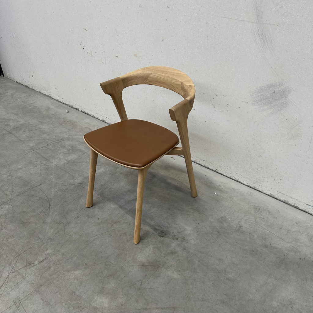 Bok dining chair