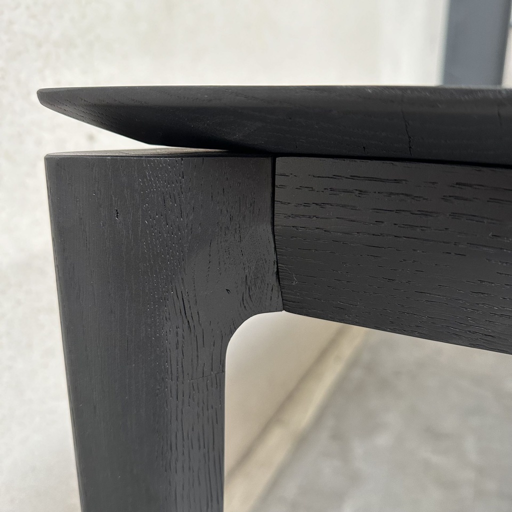 Bok dining table
