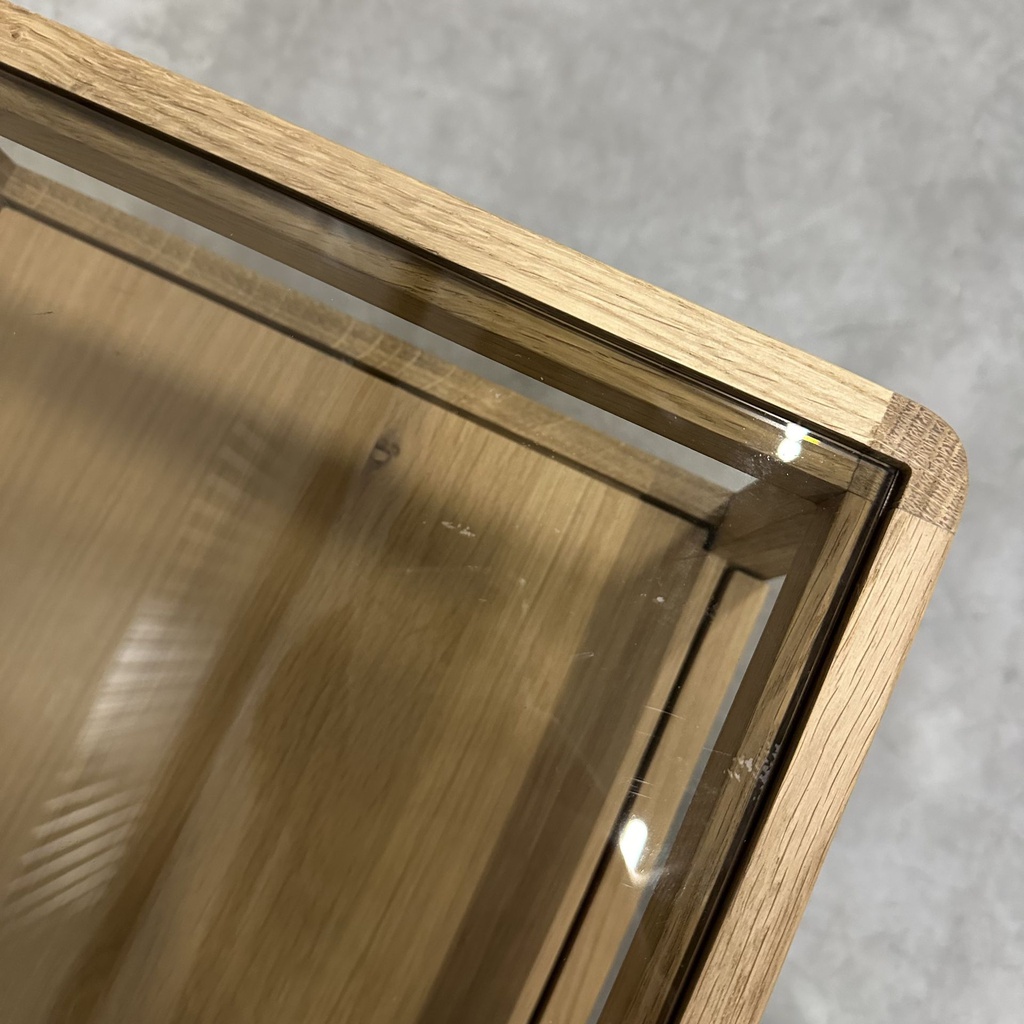 Spindle bedside table