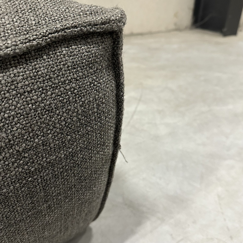 N701 sofa