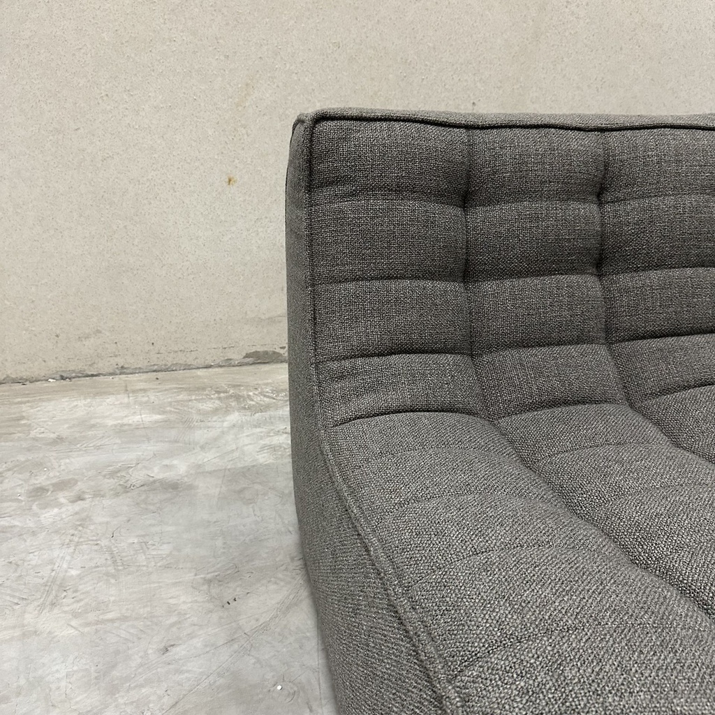 N701 sofa