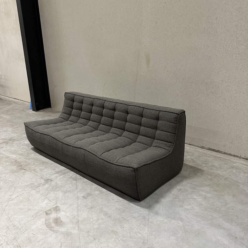 N701 sofa
