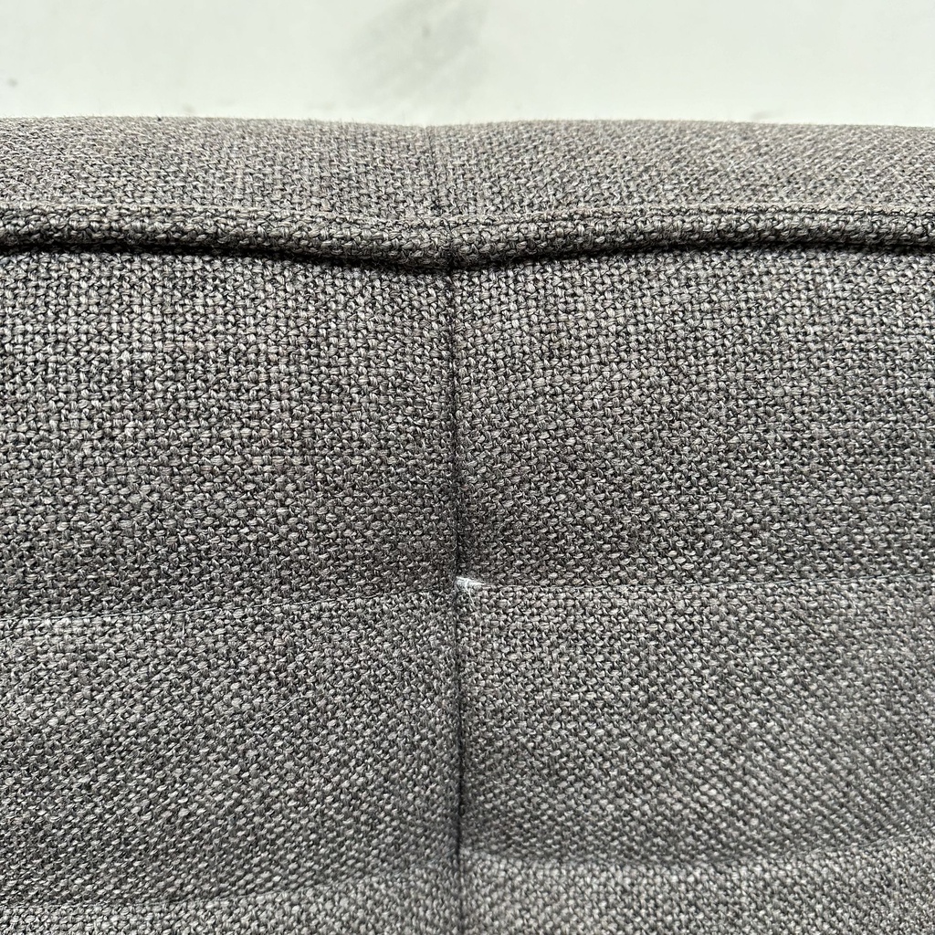 N701 sofa