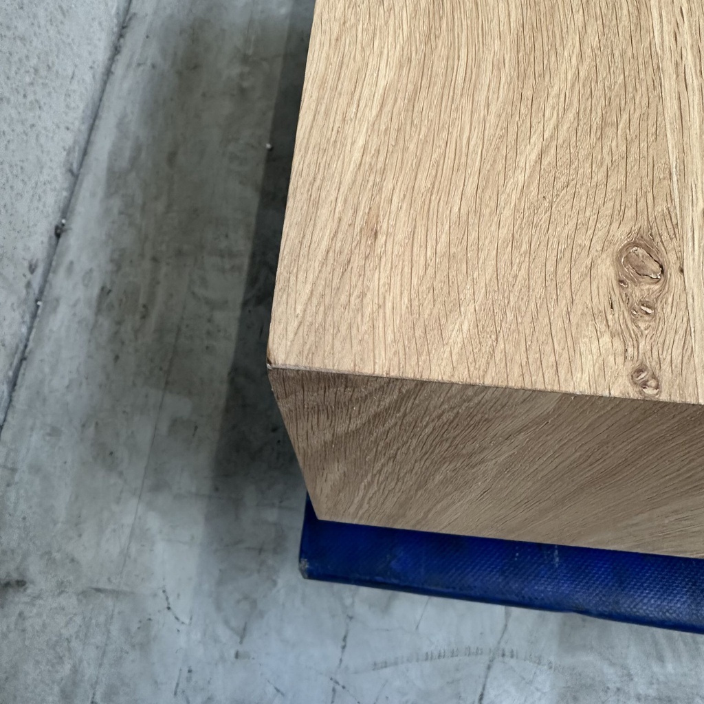 Madra bedside table