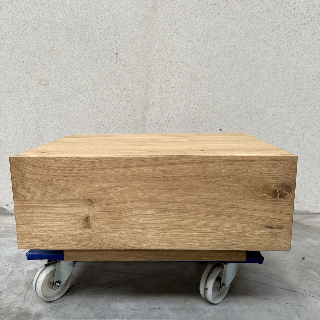 Madra bedside table