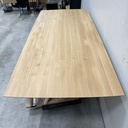 Mikado dining table