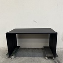 U desk