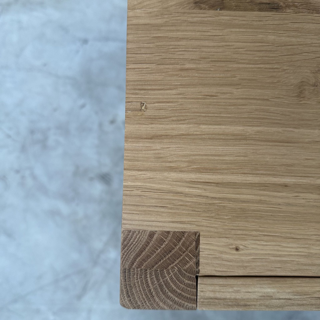 Azur bedside table