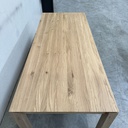 Slice extendable dining table