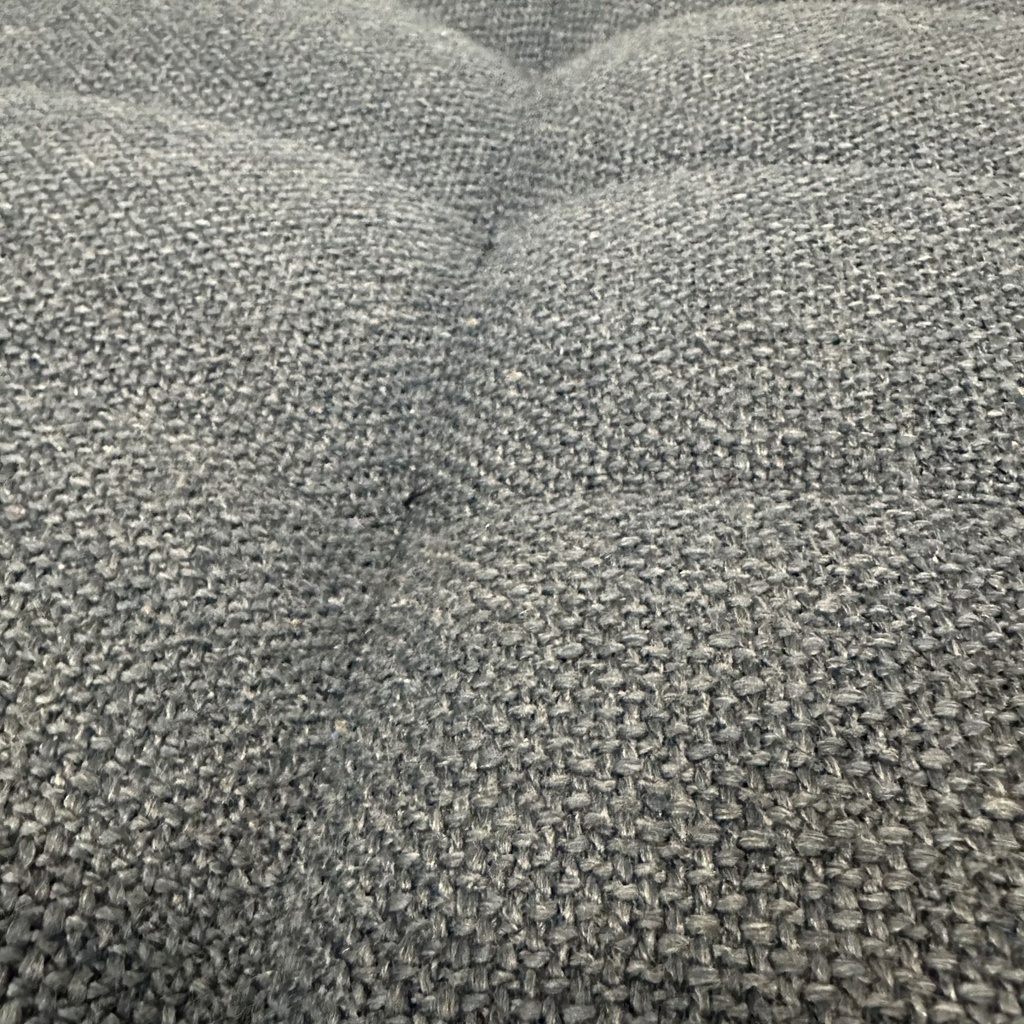 N701 footstool