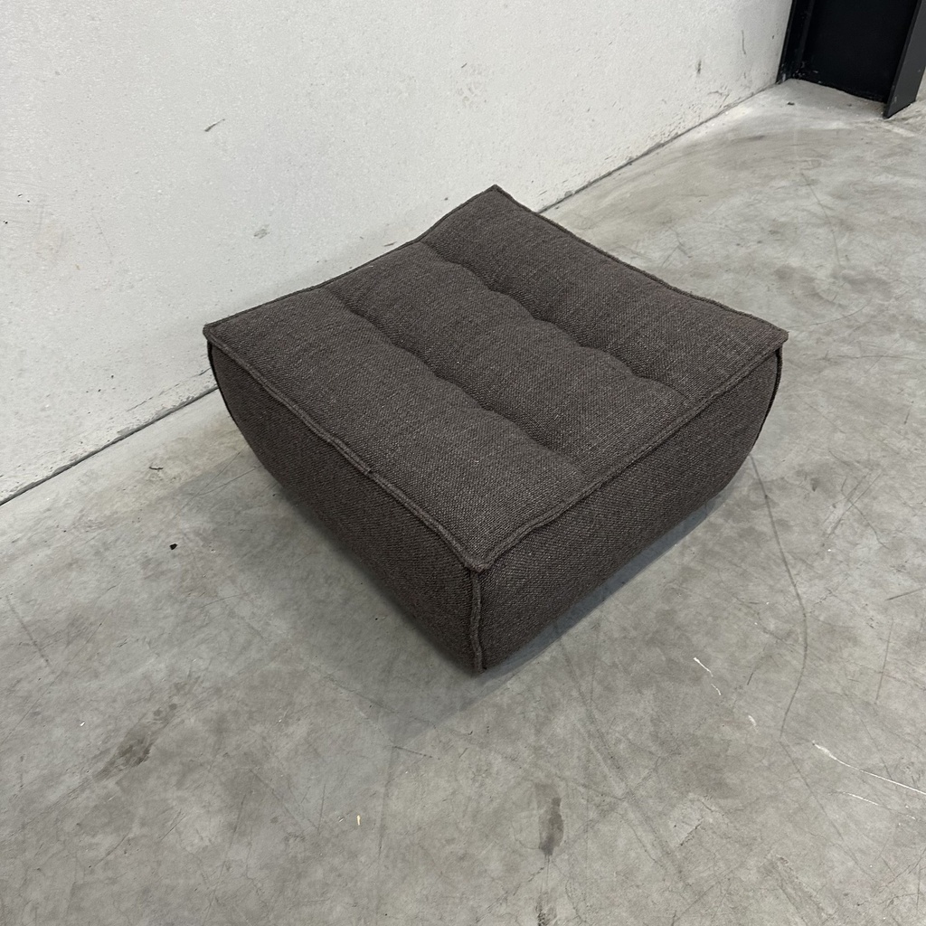 N701 footstool