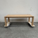 Slice dining table