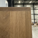 Shadow dresser