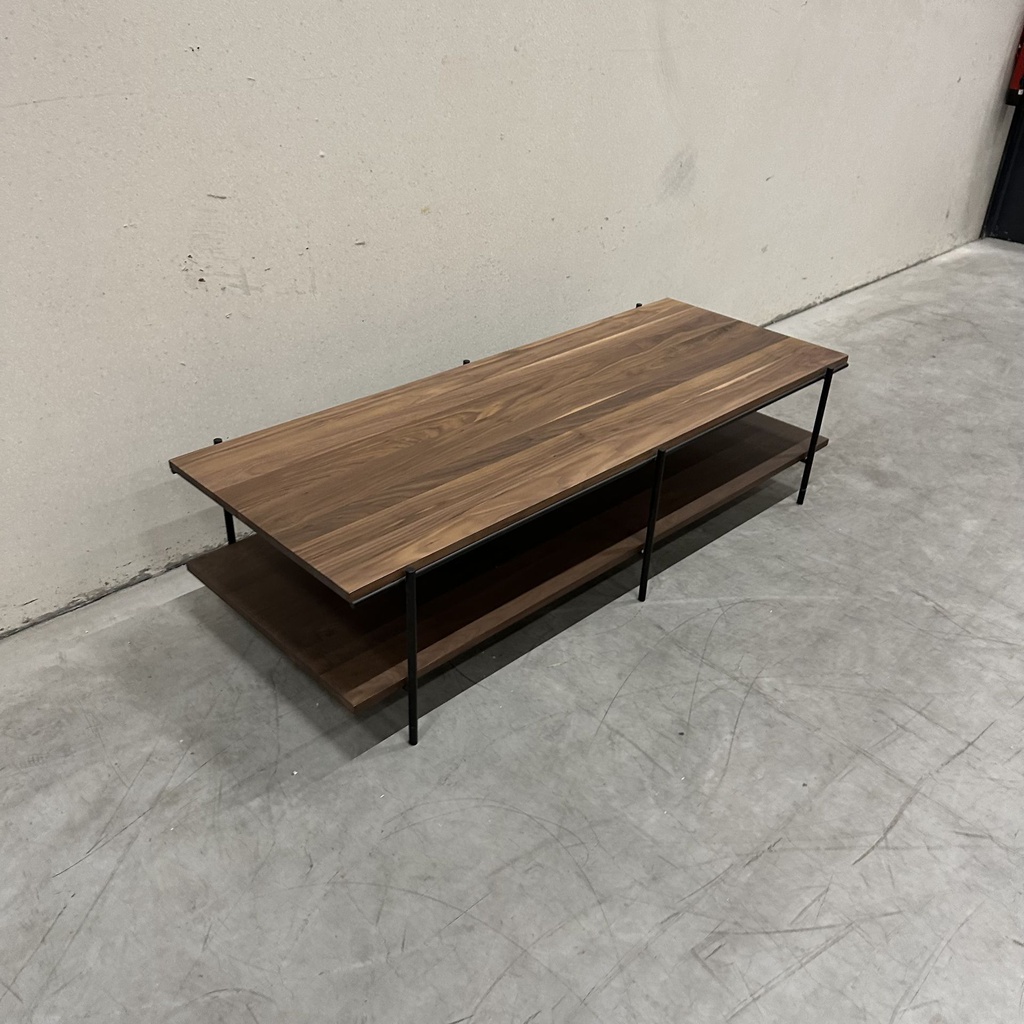 Rise coffee table