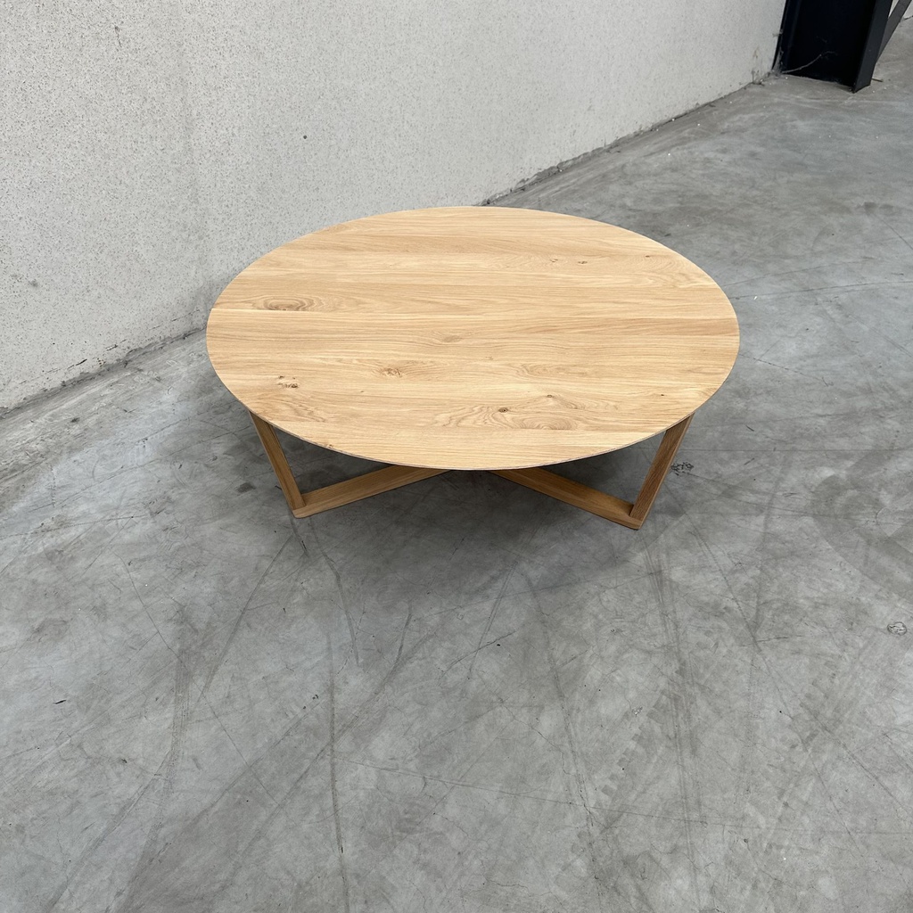 Tripod coffee table